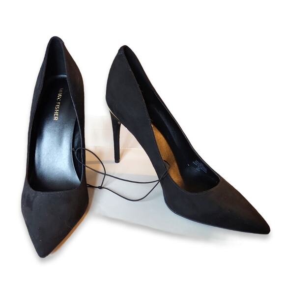 NEW Marc Fisher Pointed Toe Faux Suede Gold Accent Stilettos Size 10 - Picture 3 of 7